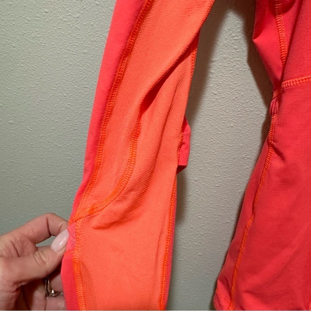 Lululemon Women’s Run: Reflect Pullover - Picture 11 of 14